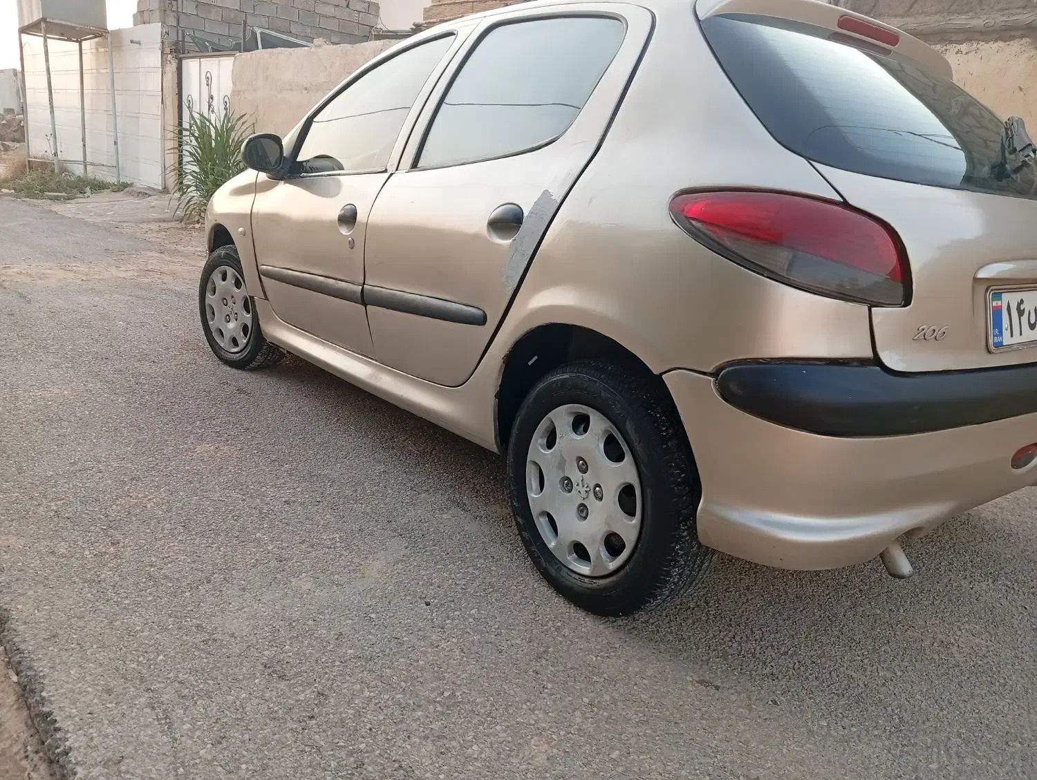 پژو۲۰۶|خودرو سواری و وانت|مسجد سلیمان, |دیوار