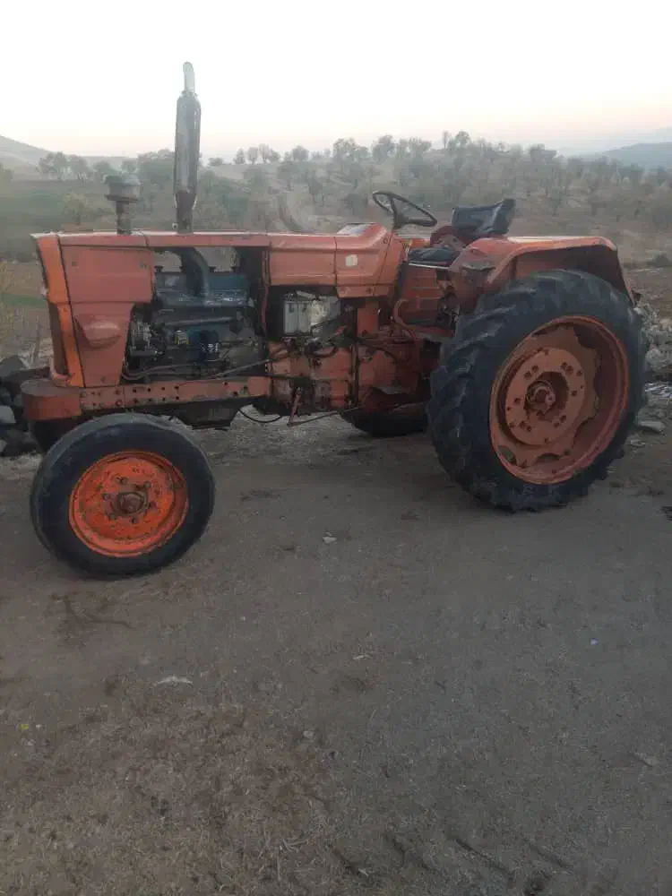 تراکتور رومانی|خودرو سنگین|سقز, |دیوار