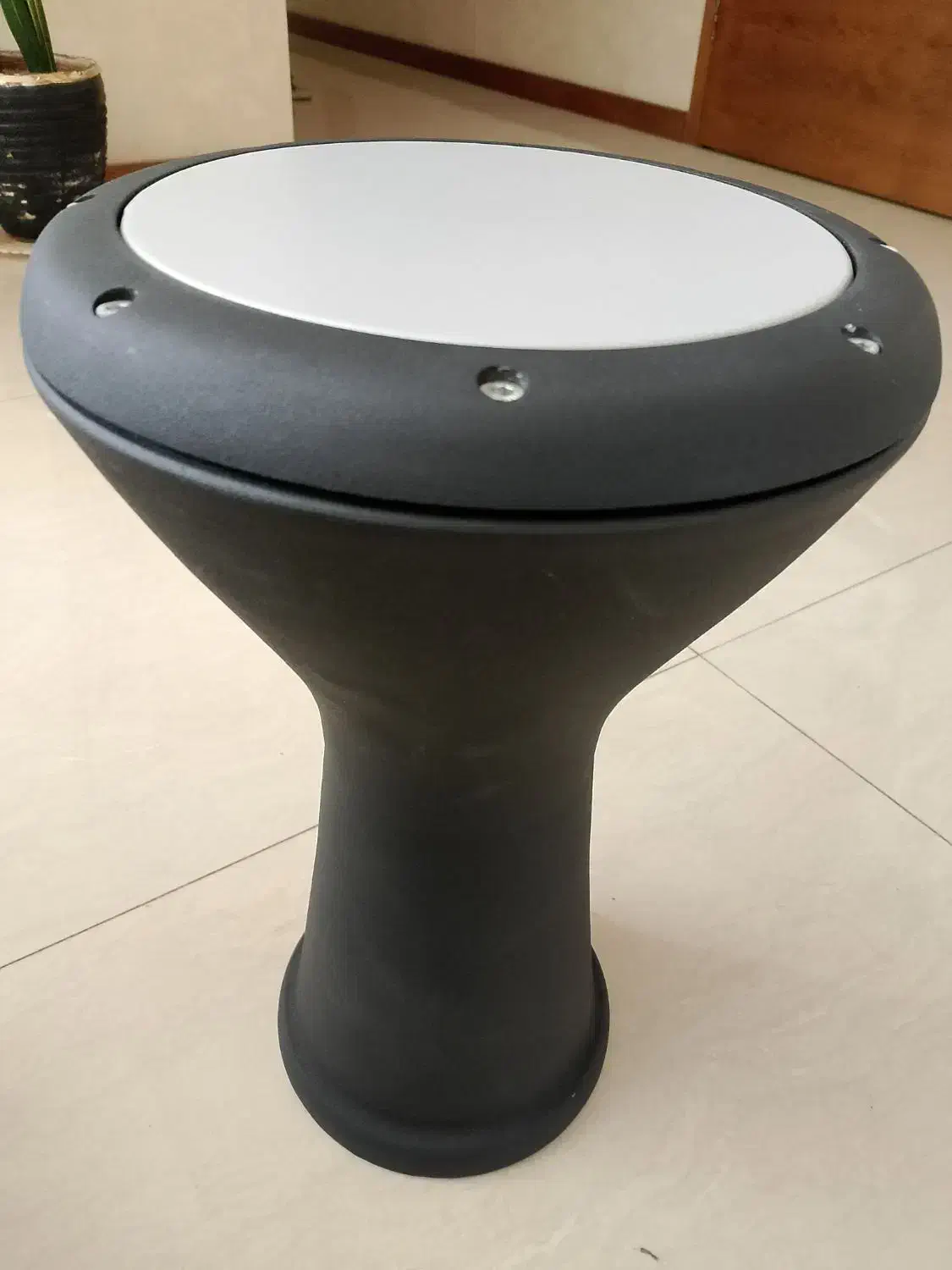 تمپو|درام و پرکاشن|اصفهان, مرداویج|دیوار