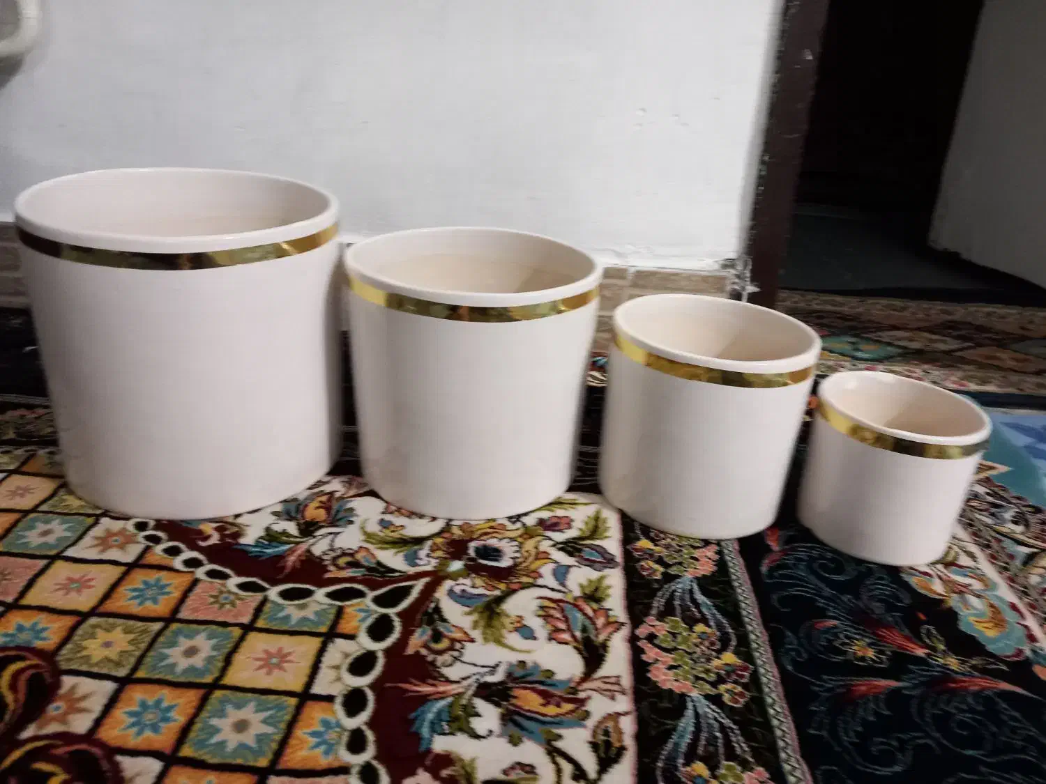 گلدان|گل و گیاه طبیعی|خرم‌آباد, |دیوار