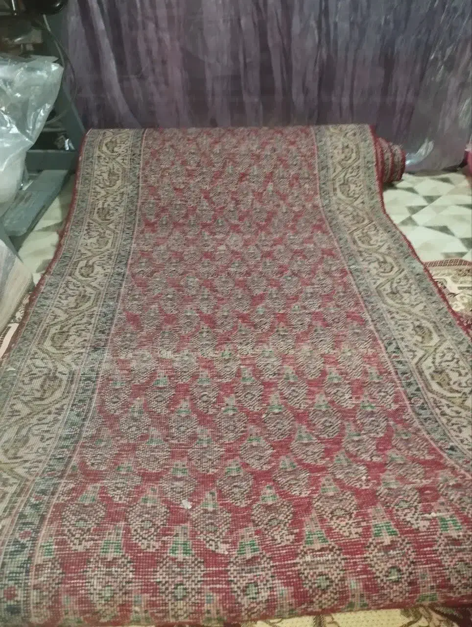 گلیم دستبافت قدیمی|گلیم، جاجیم، گبه|قم, امامزاده ابراهیم|دیوار