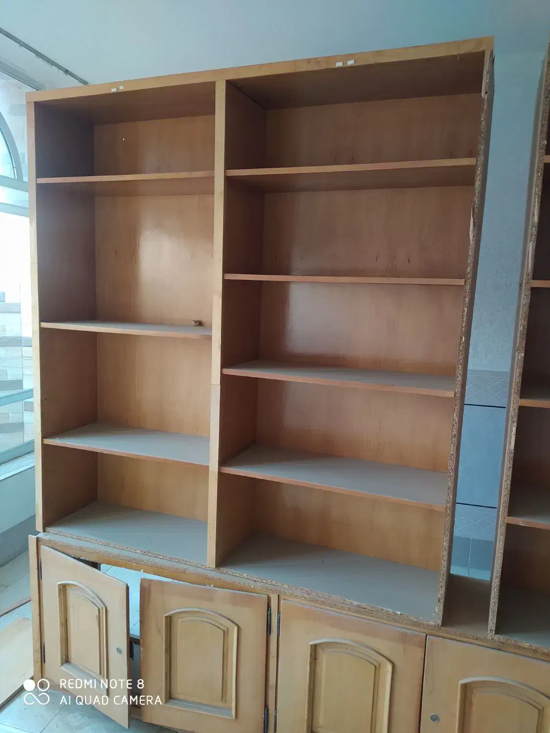 کمد قفسه دار|کتابخانه، شلف، قفسههای دیواری|خمینیشهر, |دیوار