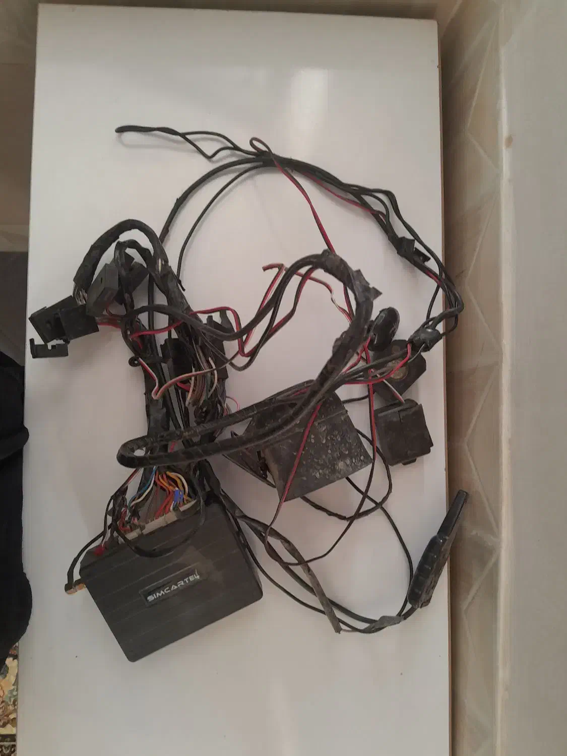 دزدگیرسیم کارتل وکف پوش ساینا وتیبا|قطعات یدکی و لوازم جانبی|نیشابور, شهرک بهارستان|دیوار