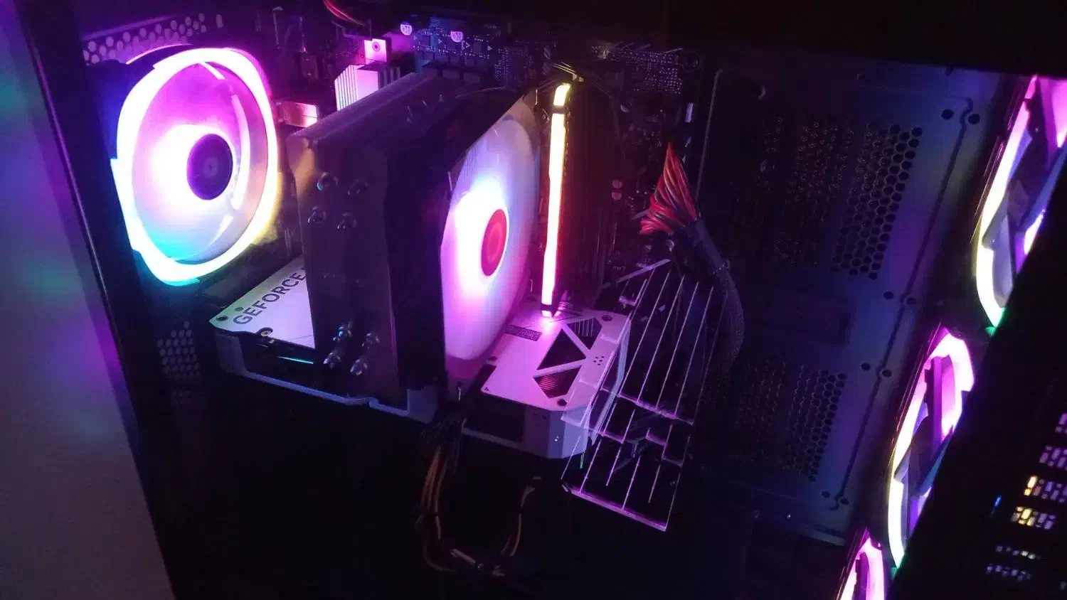 سیستم گیمینگ|رایانه رومیزی|فردیس, سرحدی|دیوار