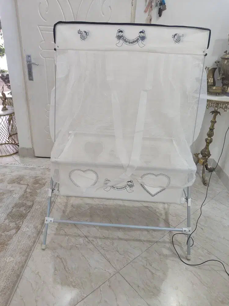 گهواره سالم نو|اسباب و اثاث بچه|پاکدشت, حصار امیر|دیوار