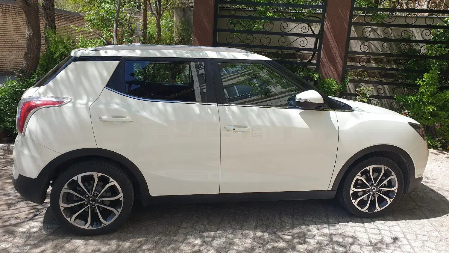 تیوولی ۲۰۱۷|خودرو سواری و وانت|لاهیجان, قیام|دیوار