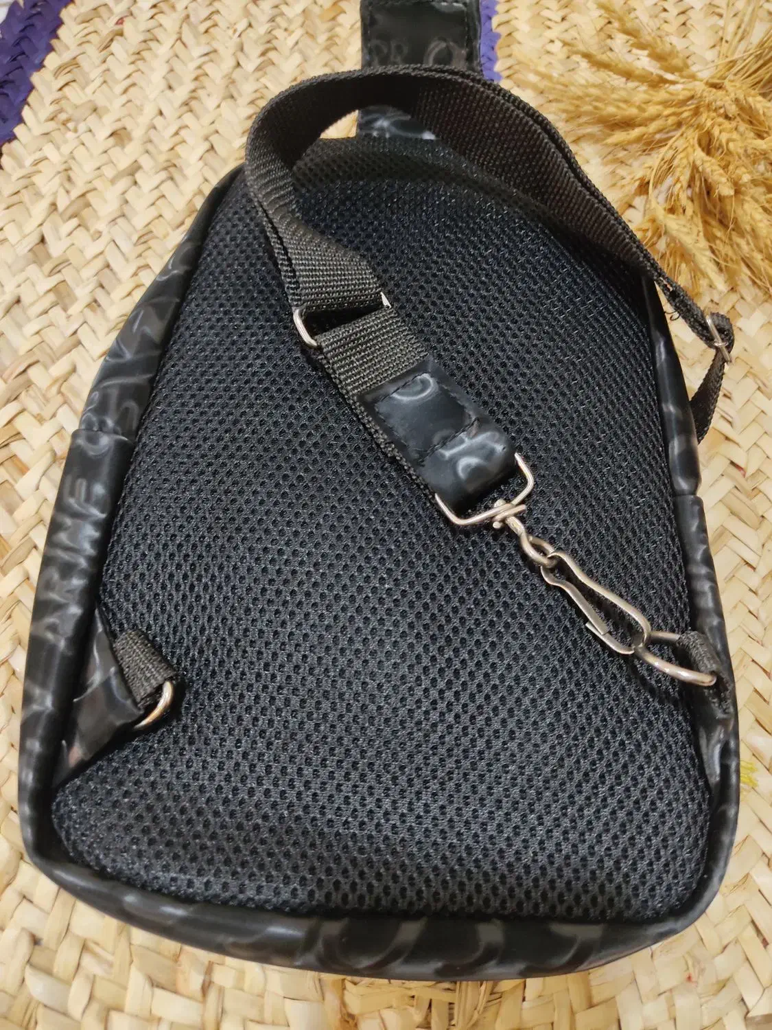 بادی بگ بزرگ|کیف، کفش، کمربند|کرمانشاه, |دیوار