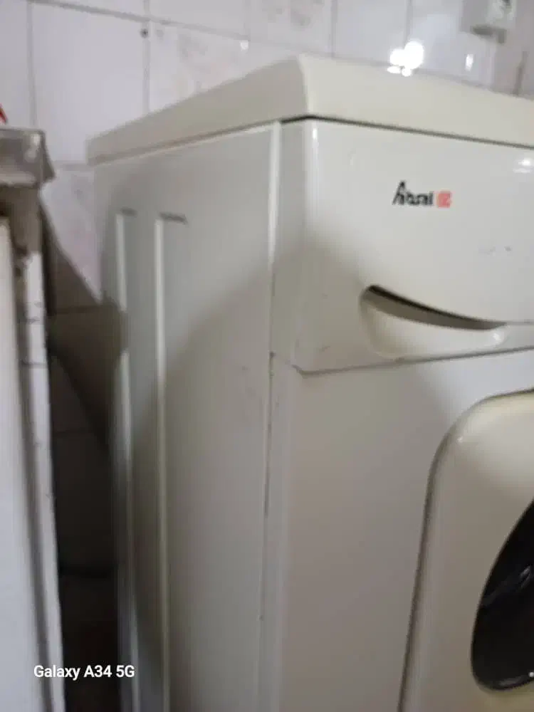 ماشین لباسشویی ۹کیلو|ماشین لباسشویی و خشک‌کن لباس|تهران, راه آهن|دیوار