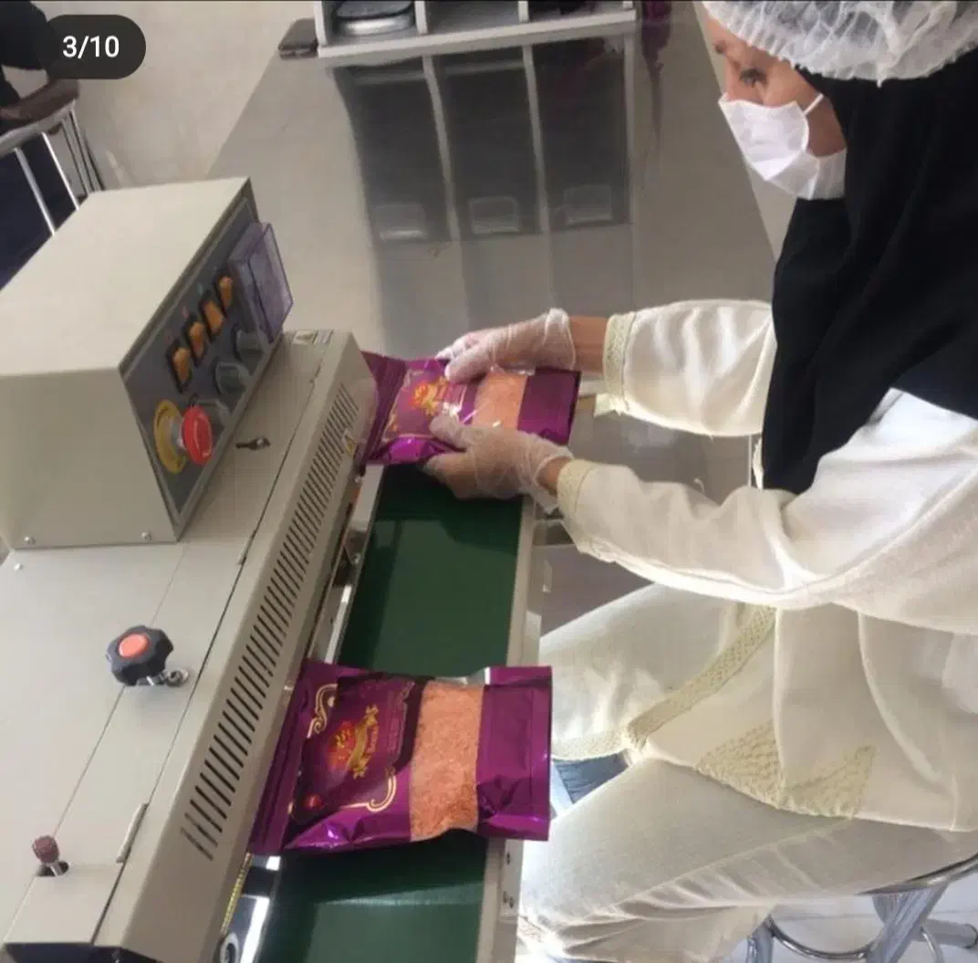 استخدام نیروی خانم جهت کار در شرکت بسته بندی|استخدام خدمات فروشگاه و رستوران|اهواز, شهرک دانشگاه|دیوار