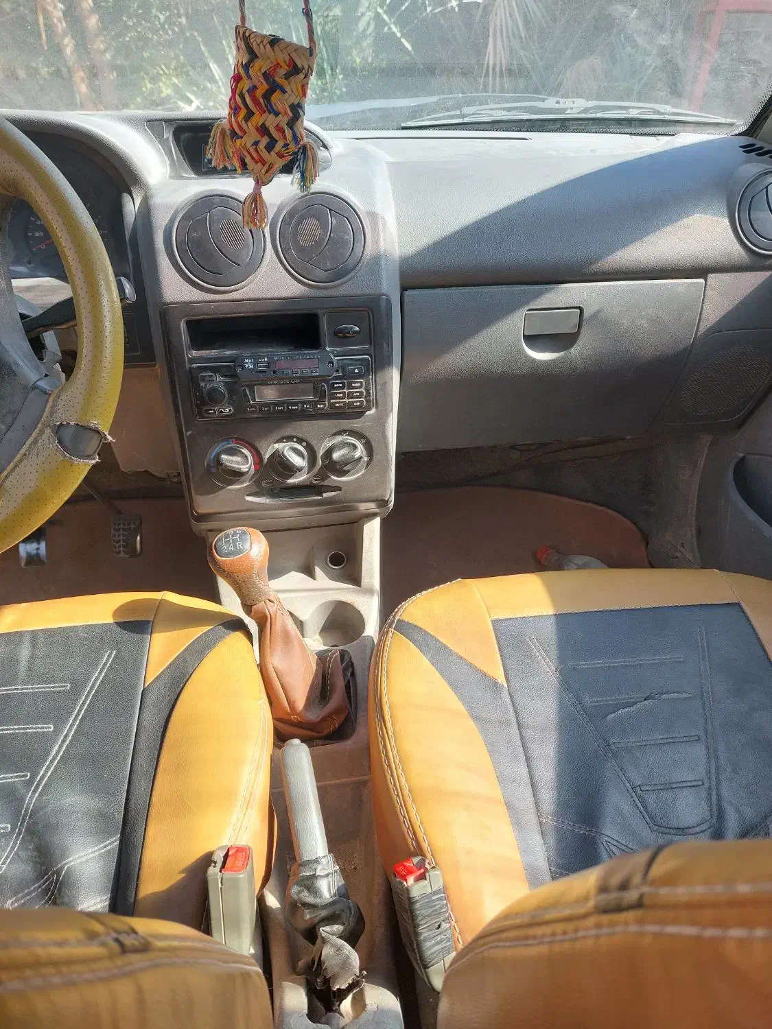 پرید ۱۳۱ مدل۹۰|خودرو سواری و وانت|سراوان, |دیوار