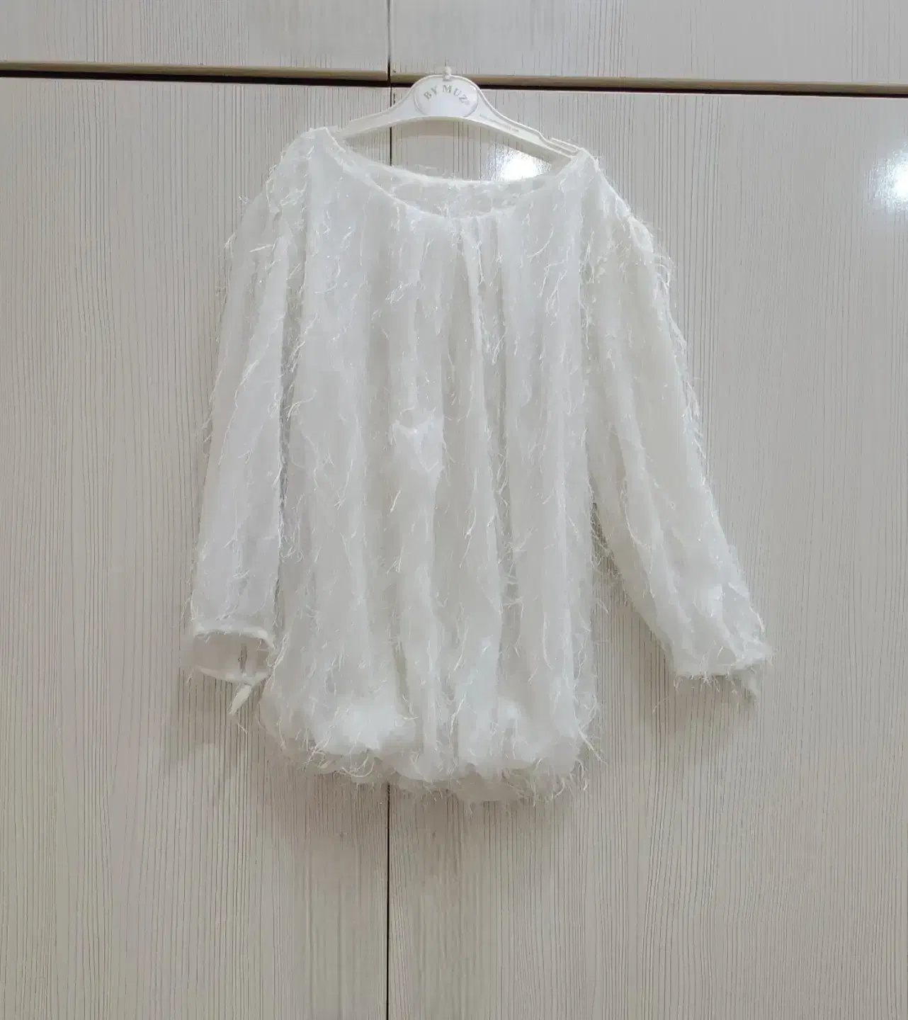 لباس مجلسی|لباس|دورود, |دیوار