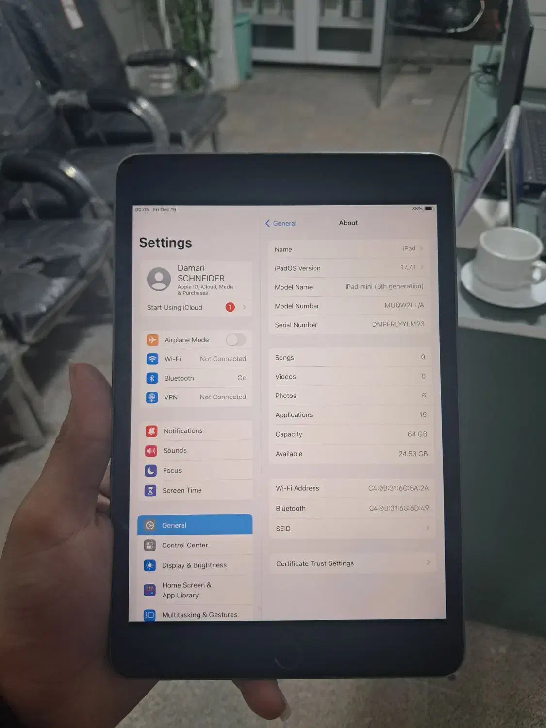 ipad mini|تبلت|اهواز, رسالت|دیوار