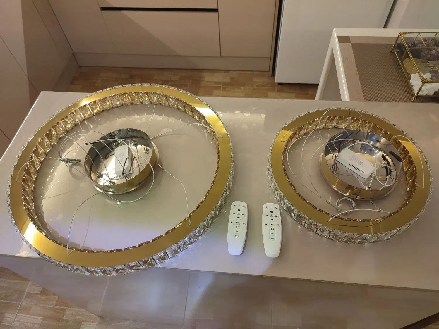 لوستر تک حلقه ۶۰ و ۴۰سانتی نو|لوستر و چراغ آویز|رشت, شهرک شهید رجایی|دیوار