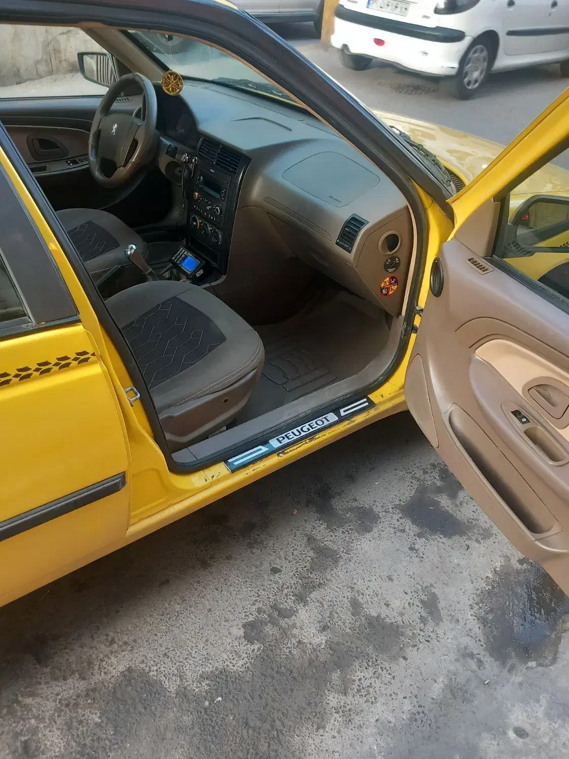 تاکسی  پژو ۴۰۵|خودرو سواری و وانت|مشهد, هفده شهریور|دیوار