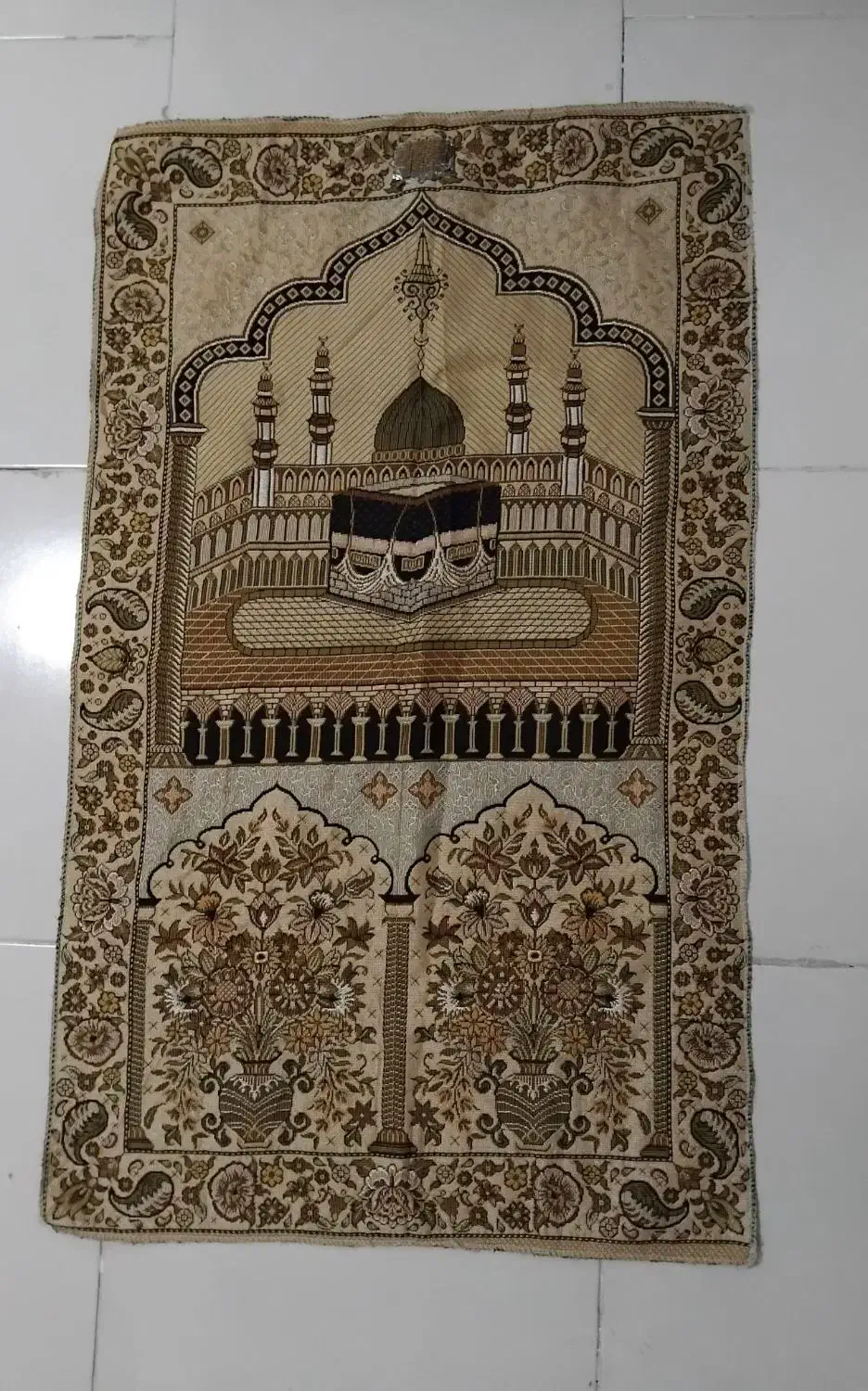 سجاده نماز جنس مخمل|گلیم، جاجیم، گبه|پرند, فاز ۶|دیوار