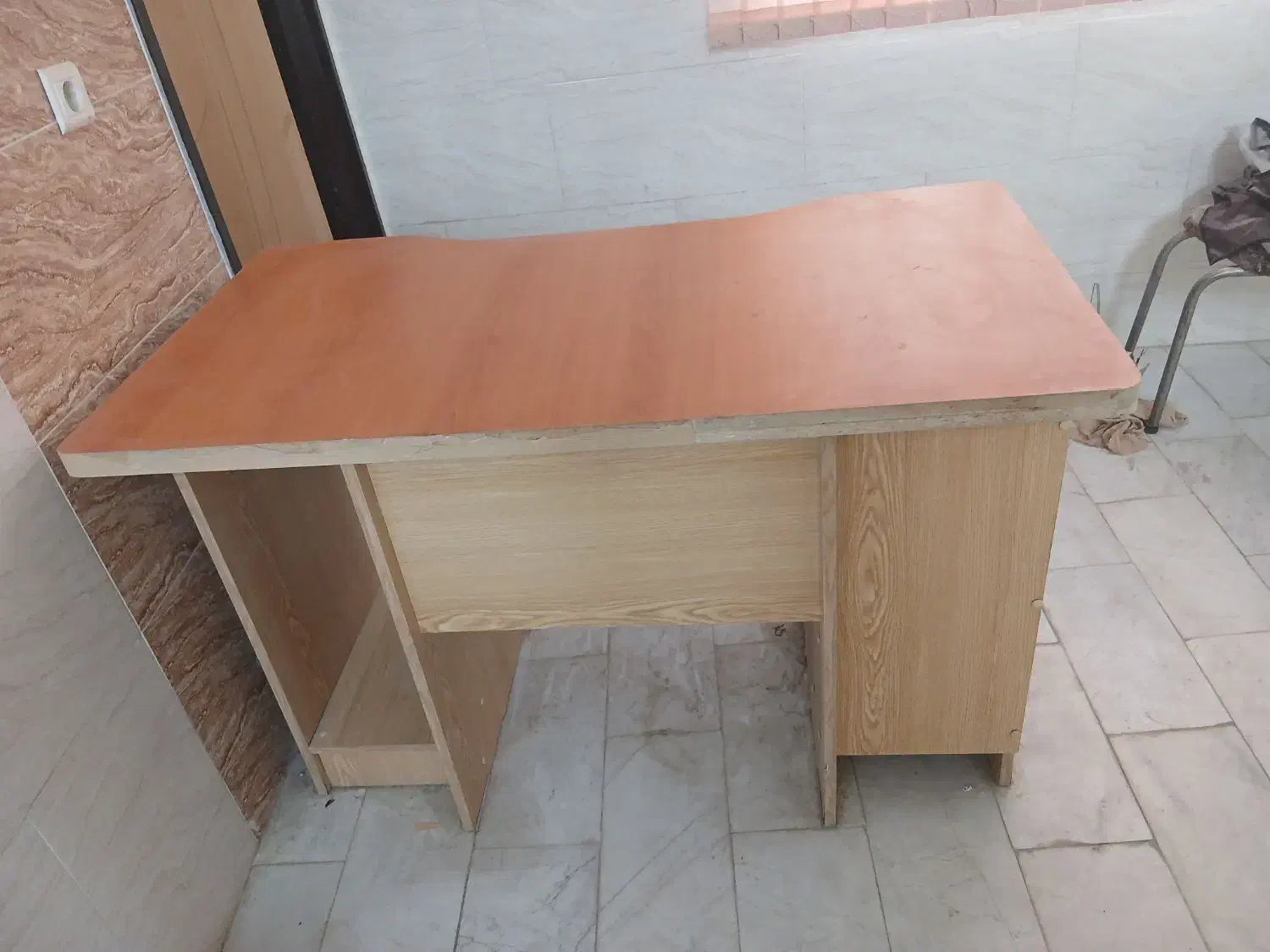 میز کامپیوتر|میز تحریر و کامپیوتر|شهرکرد, |دیوار