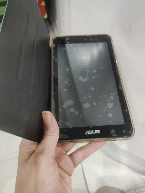 تبلت ای سوز تمیز بدون خط وخش نیازمند تعمیر|تبلت|اهواز, فاز ۲ پادادشهر|دیوار