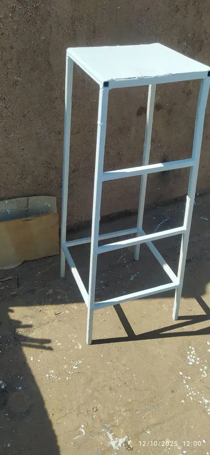 چهارپایه|صندلی و نیمکت|اهواز, کوی ترابری|دیوار