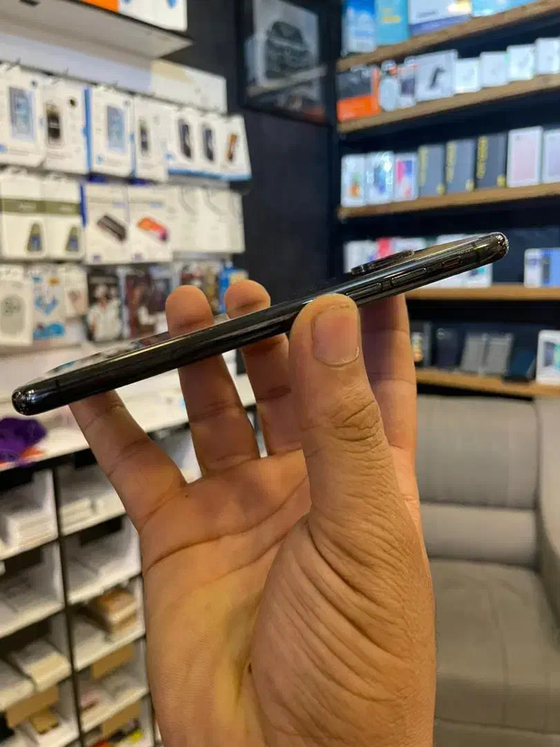 آیفون iphone X با حافظهٔ ۶۴ گیگابایت|موبایل|تهران, تهرانپارس جنوبی|دیوار