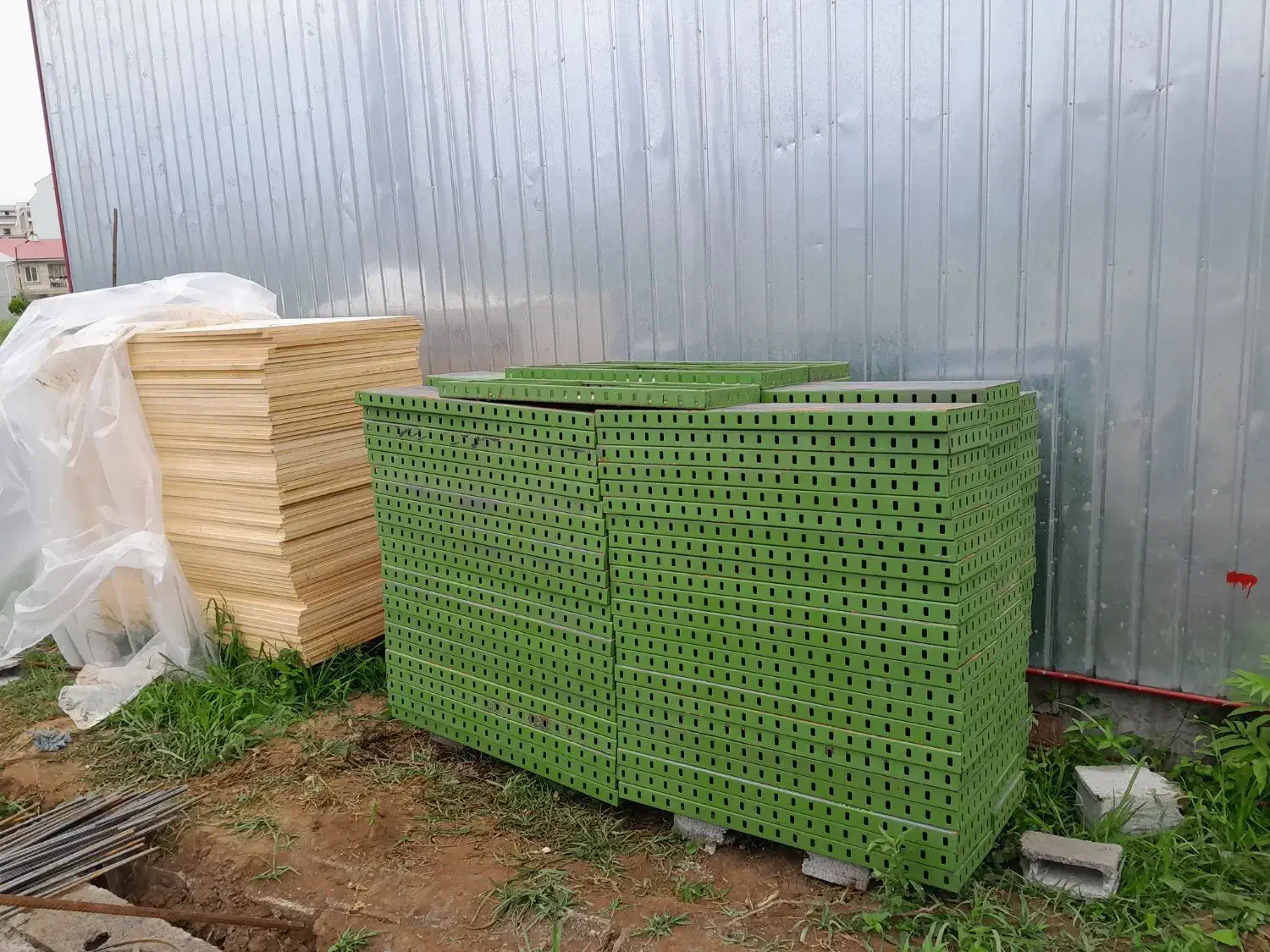 فروش قالب های فلزی|مصالح و تجهیزات ساختمان|پرهسر, |دیوار