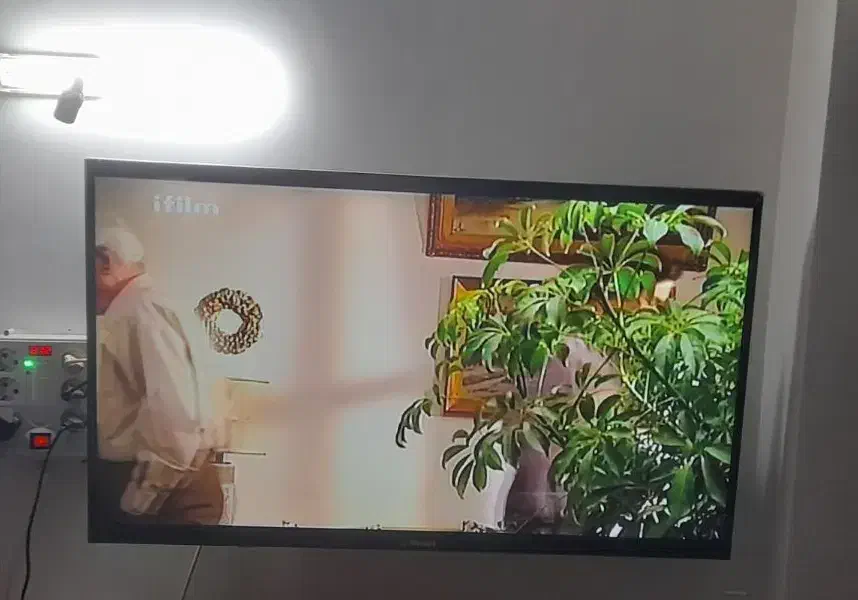 تلویزیون 43اسنوا|تلویزیون و پروژکتور|رودسر, |دیوار