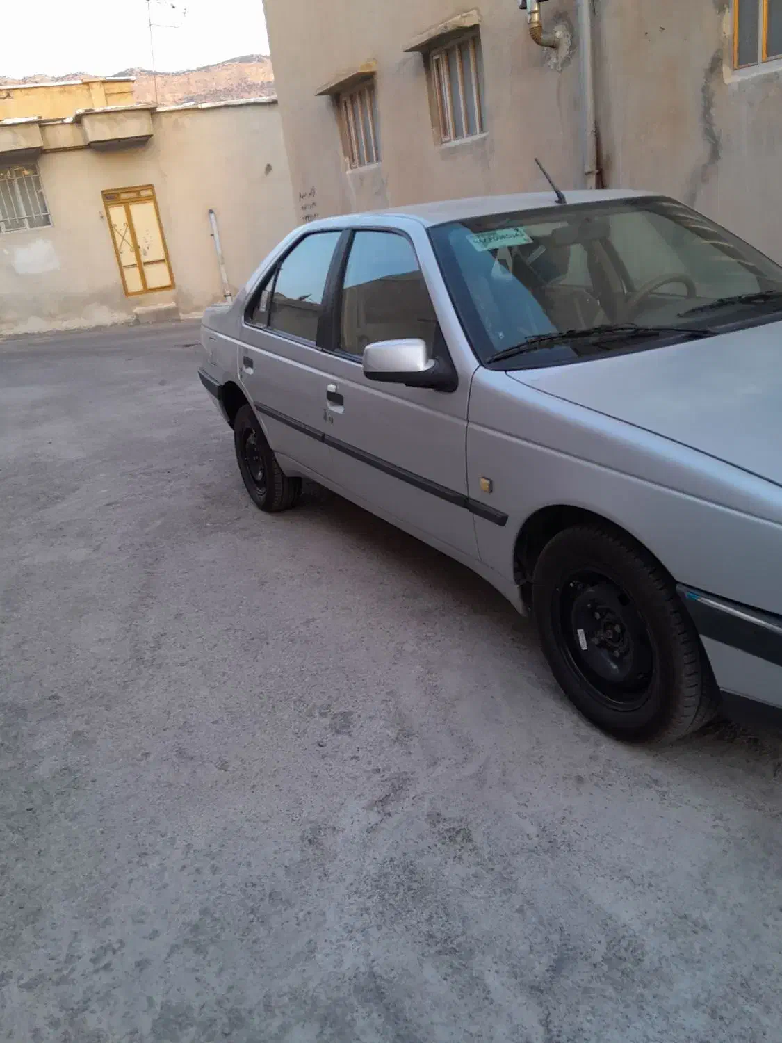 پژو ۴۰۵ مدل ۹۲|خودرو سواری و وانت|ایلام, |دیوار