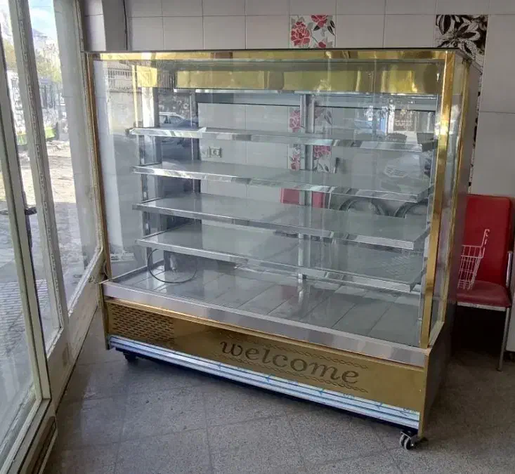 یخچال ویترینی قنادی مکعبی|فروشگاه و مغازه|کرمانشاه, |دیوار