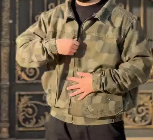 کاپشن چریکی خلبانی|لباس|فولادشهر, B4|دیوار