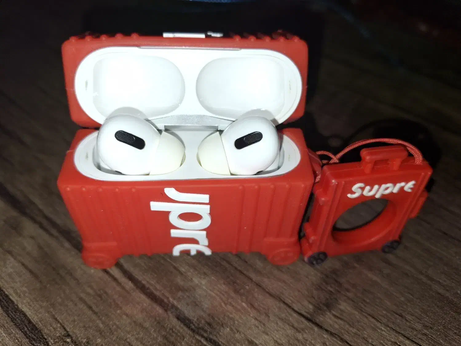 ایرپاد تمیز|لوازم جانبی موبایل و تبلت|نجفآباد, شریعتی غربی|دیوار