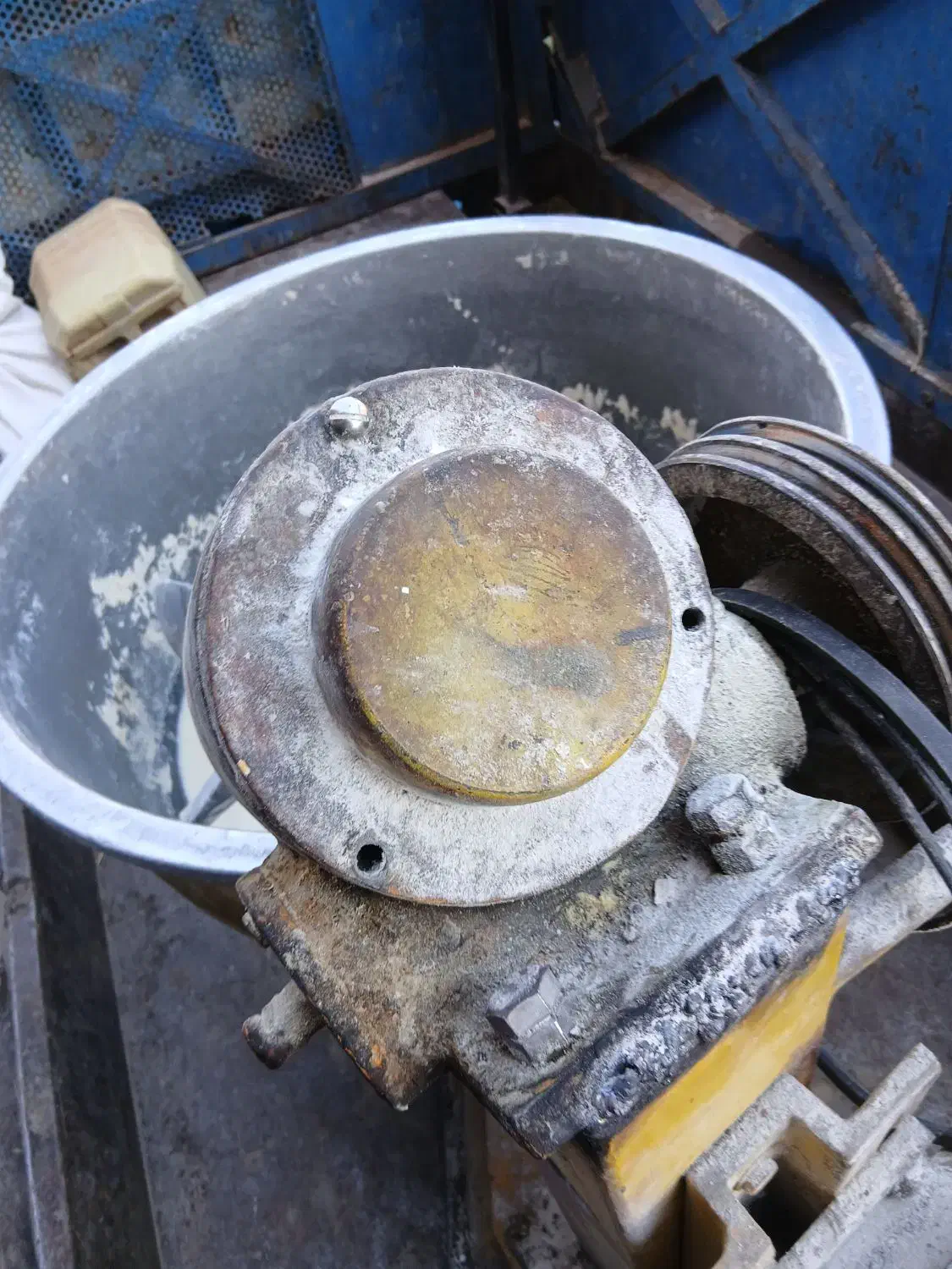 خمیر کن|ماشین‌آلات صنعتی|ماکو, |دیوار