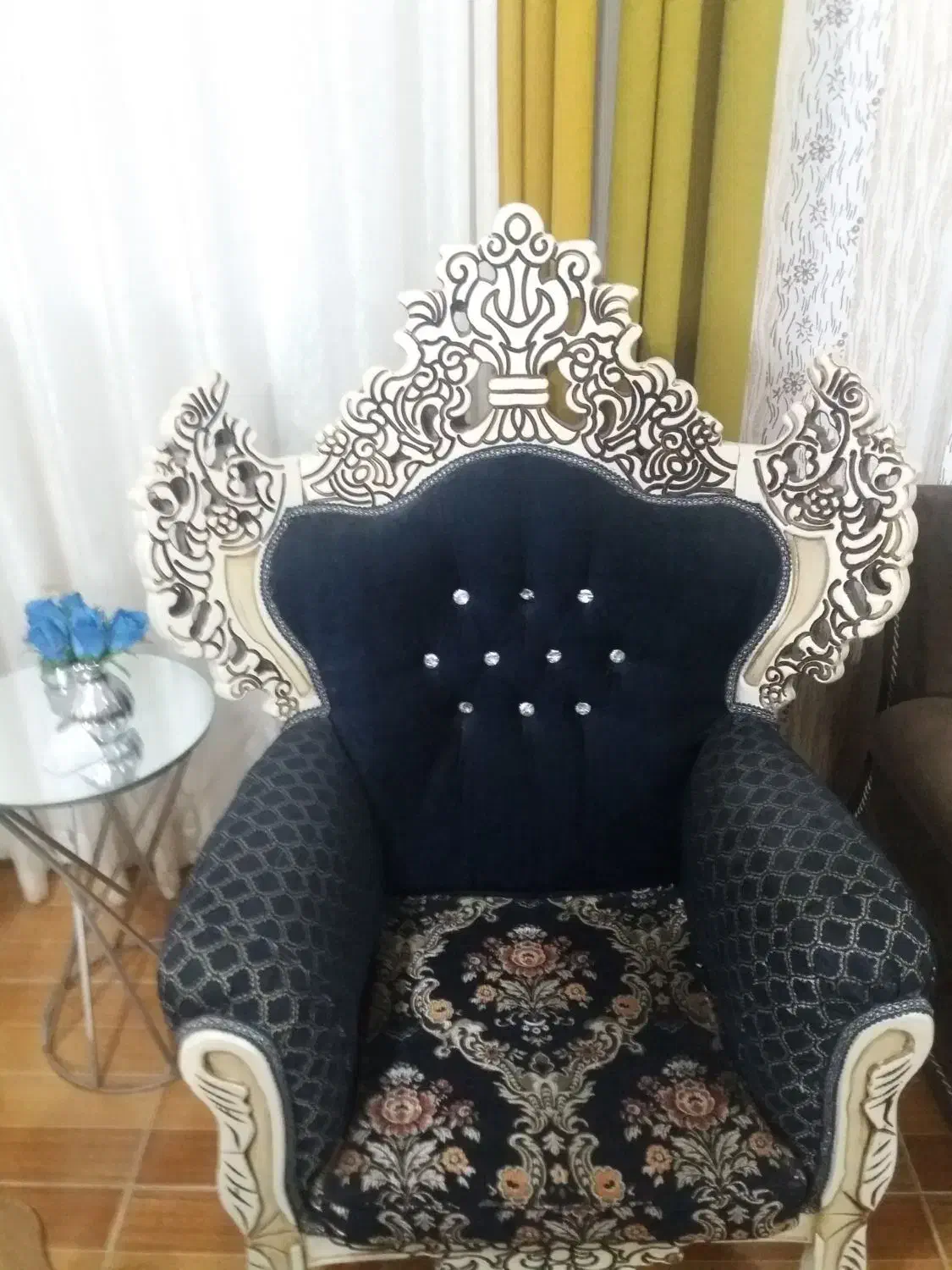 مبل سلطنتی سالم|مبلمان خانگی و میز عسلی|رشت, حومه رشت|دیوار