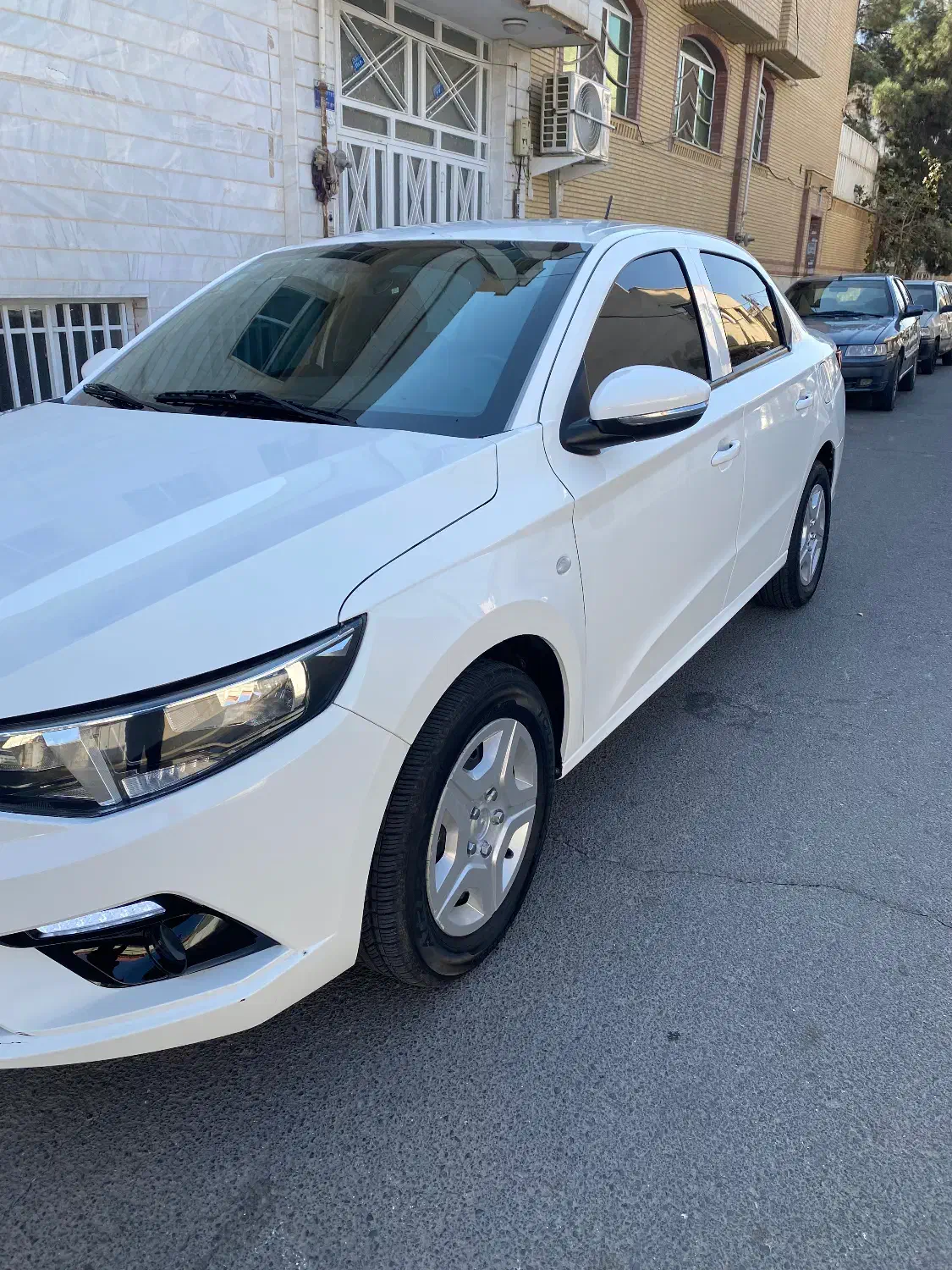 تارا دنده ۱۴۰۳ کم کار|خودرو سواری و وانت|قم, تولید دارو و یخچال|دیوار