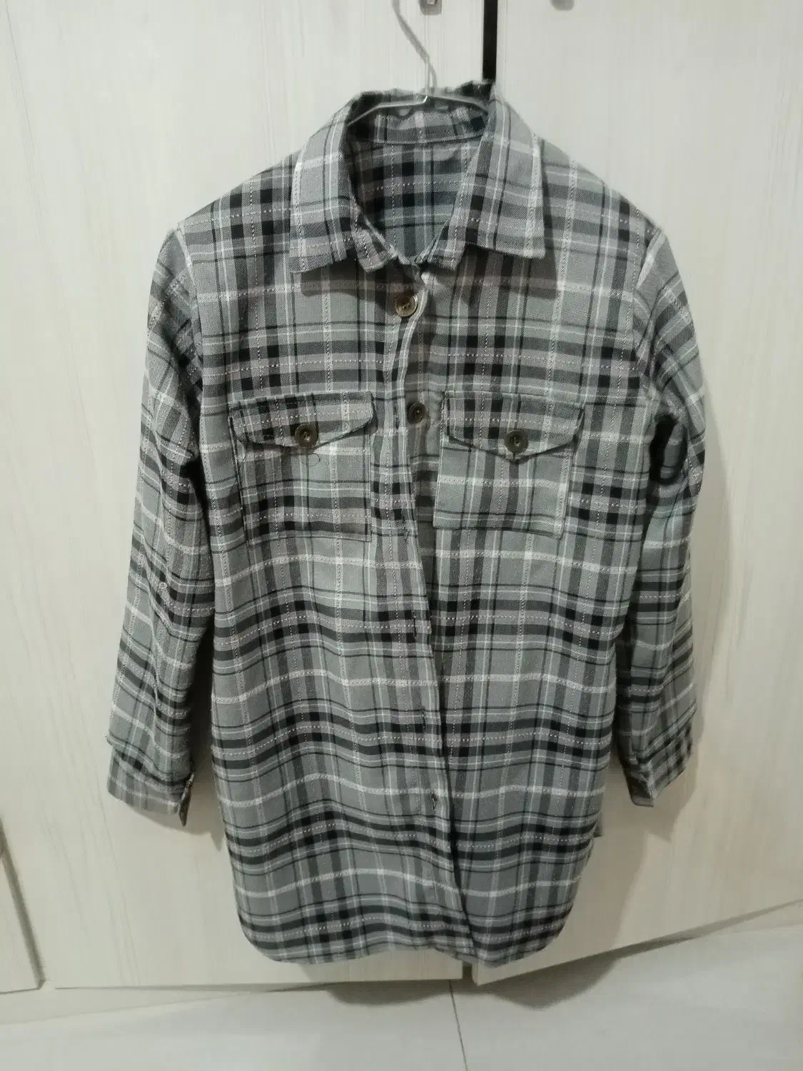 مانتو|لباس|نیشابور, راه آهن|دیوار