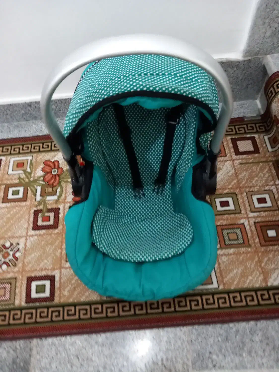 کریر|کالسکه و لوازم جانبی|تبریز, |دیوار