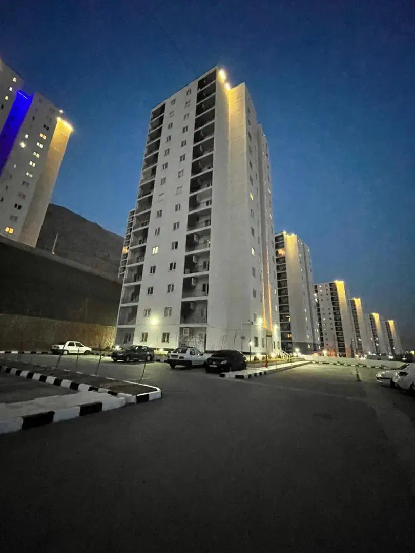 برجهای ۱۴ طبقه ای فاز ۱۱ پردیس|فروش آپارتمان|پردیس, فاز ۱۱|دیوار