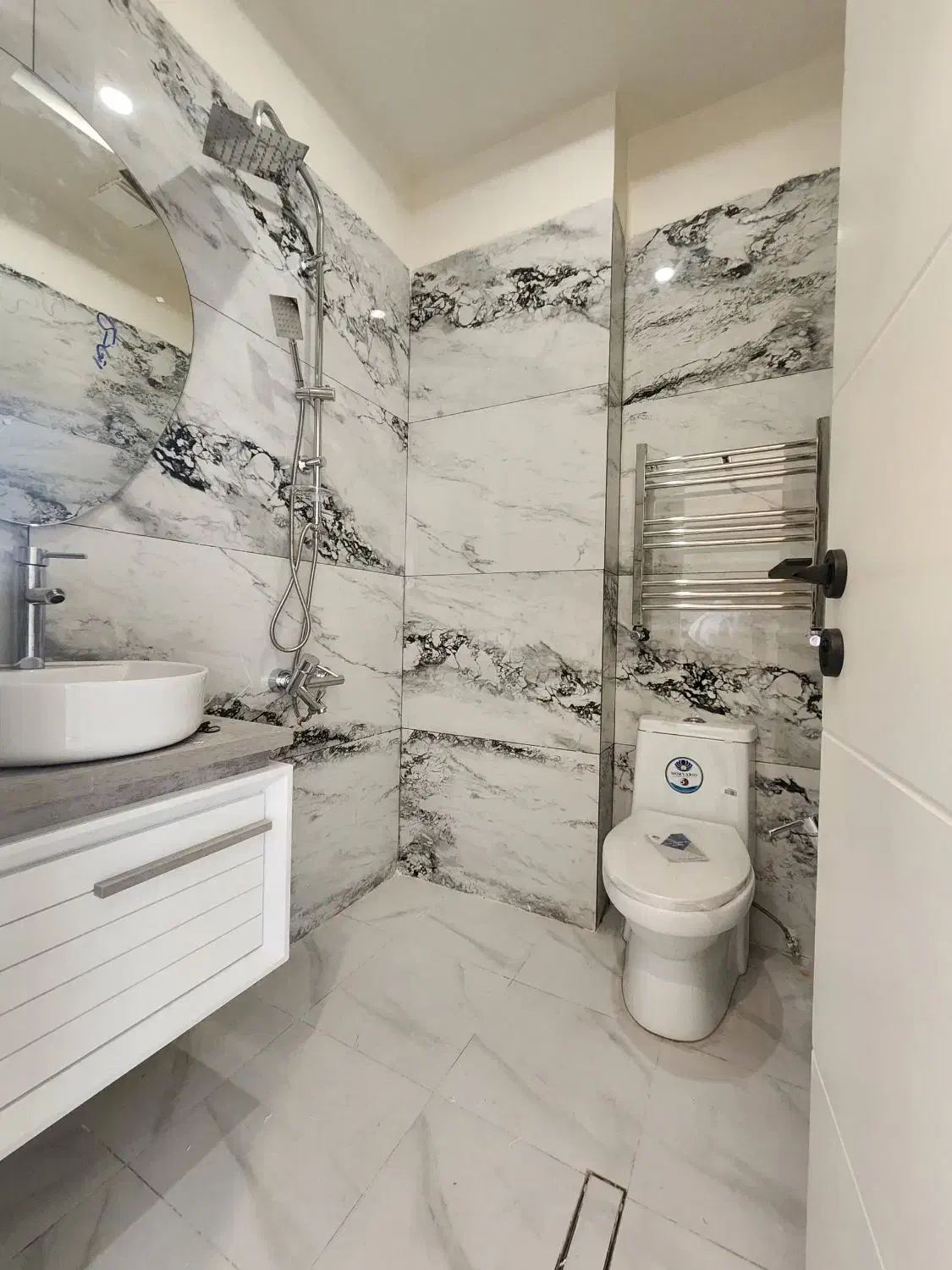 ۹۰متر ۲خواب /نوساز کلید نخورده رهن و قابل تبدیل