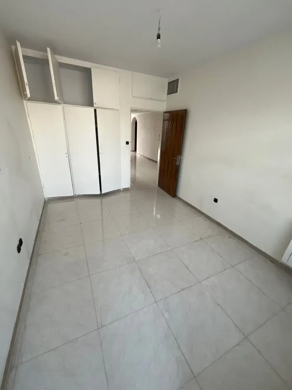 آپارتمان 105 محلاتی آهنگ میثم عباسپور