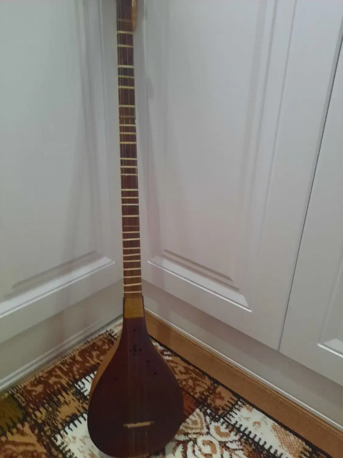 سه تار|سازهای سنتی|اراک, |دیوار