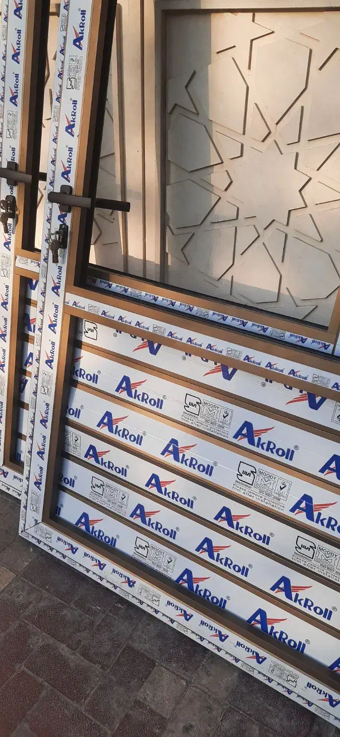 درب و پنجره آلومینیوم و یو پی وی سی upvc|مصالح و تجهیزات ساختمان|رودبنه, |دیوار