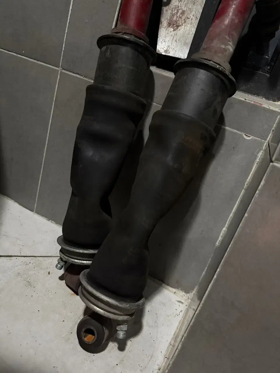 کنک بالن عقب ایران خودرو|قطعات یدکی و لوازم جانبی|تبریز, |دیوار