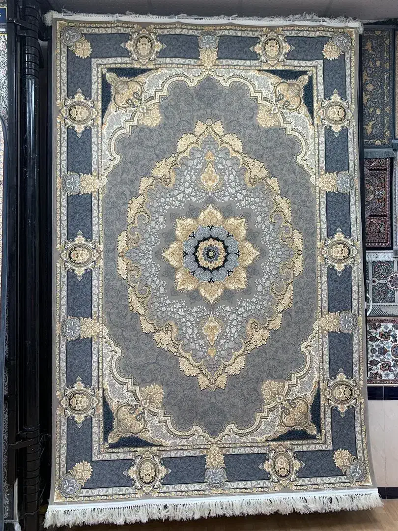 فرش بازنشستگان تامین اجتماعی ونیروهای مسلح|فرش|ارومیه, |دیوار