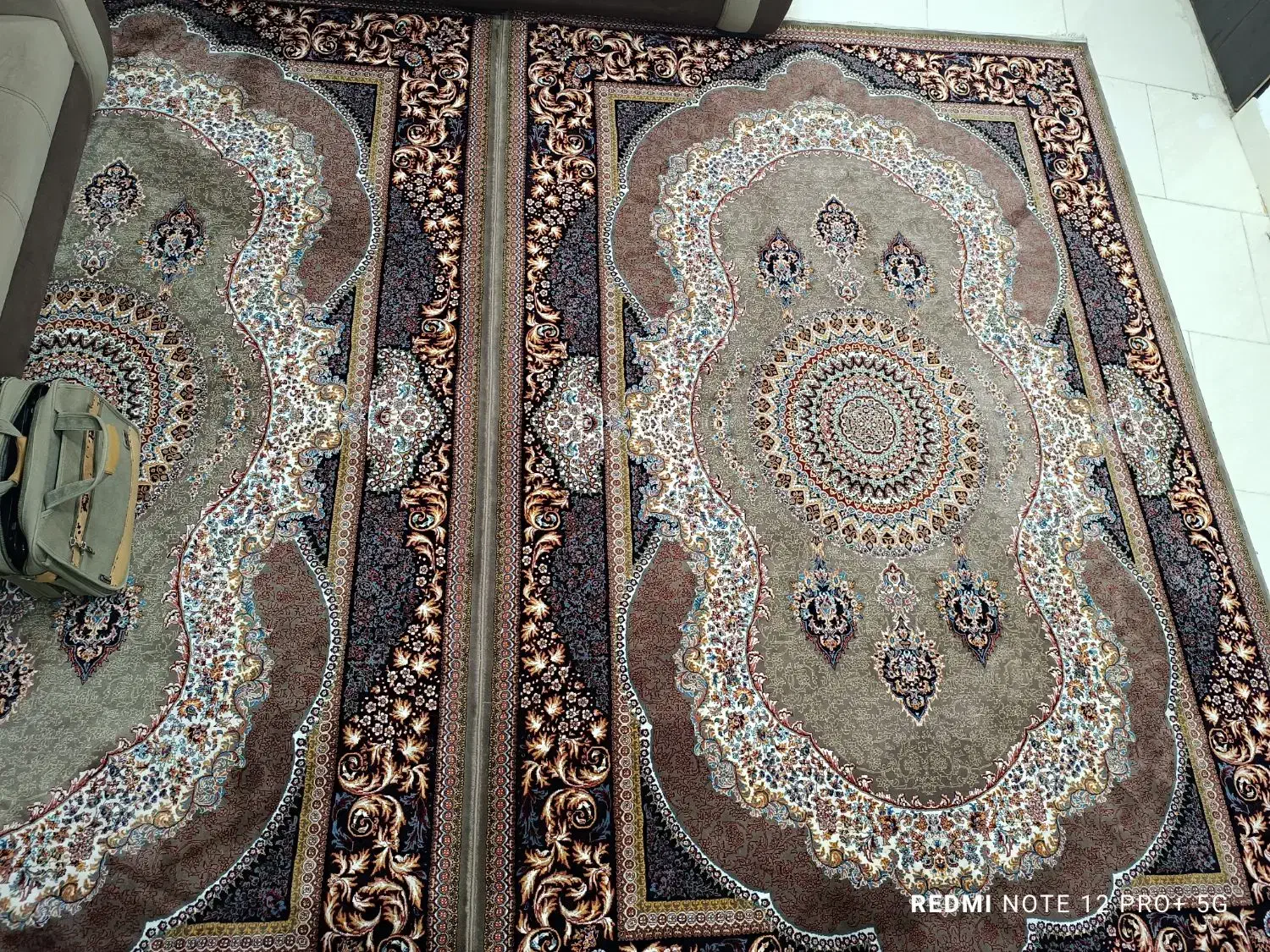 دو عدد فرش ۶ متری|فرش|رشت, حمیدیان|دیوار