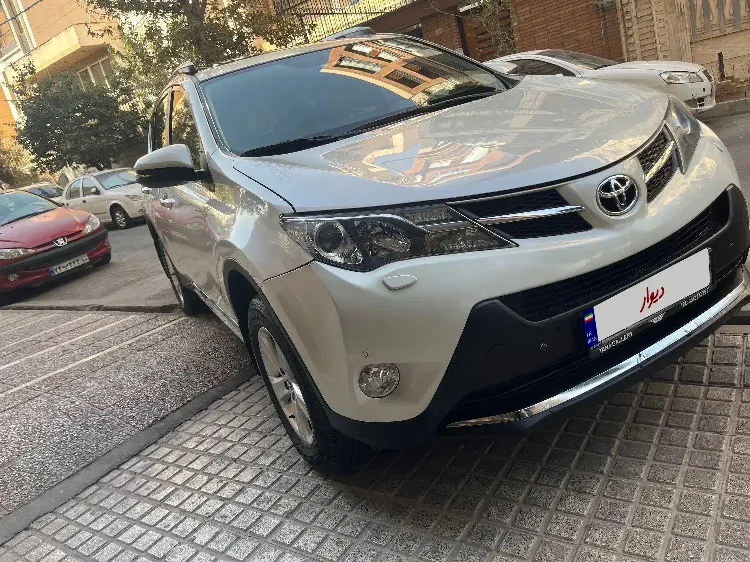 تویوتا راوفور ۲۰۱۴|خودرو سواری و وانت|تهران, دروس|دیوار