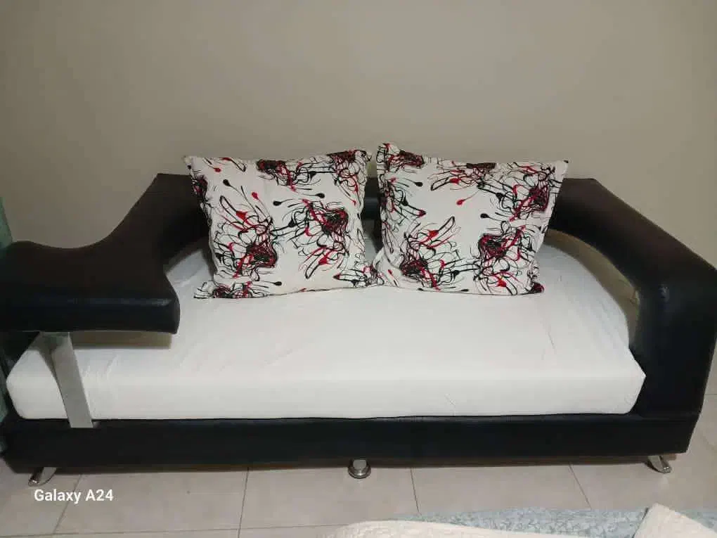 مبل راحتی با میز|مبلمان خانگی و میز عسلی|تهران, اکباتان|دیوار