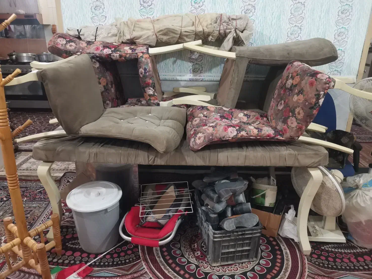 تعدادی لوازم خانه|اسباب و اثاث بچه|زابل, |دیوار