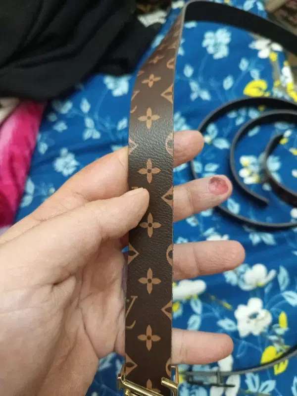 ۲ عدد کمربند زنانه اصلی چرم|کیف، کفش، کمربند|تهران, شهرک غرب|دیوار