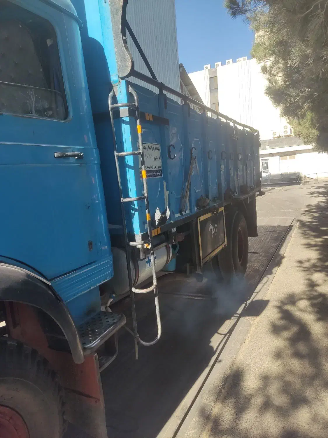 بنز911مدل1371|خودرو سنگین|الوند, |دیوار