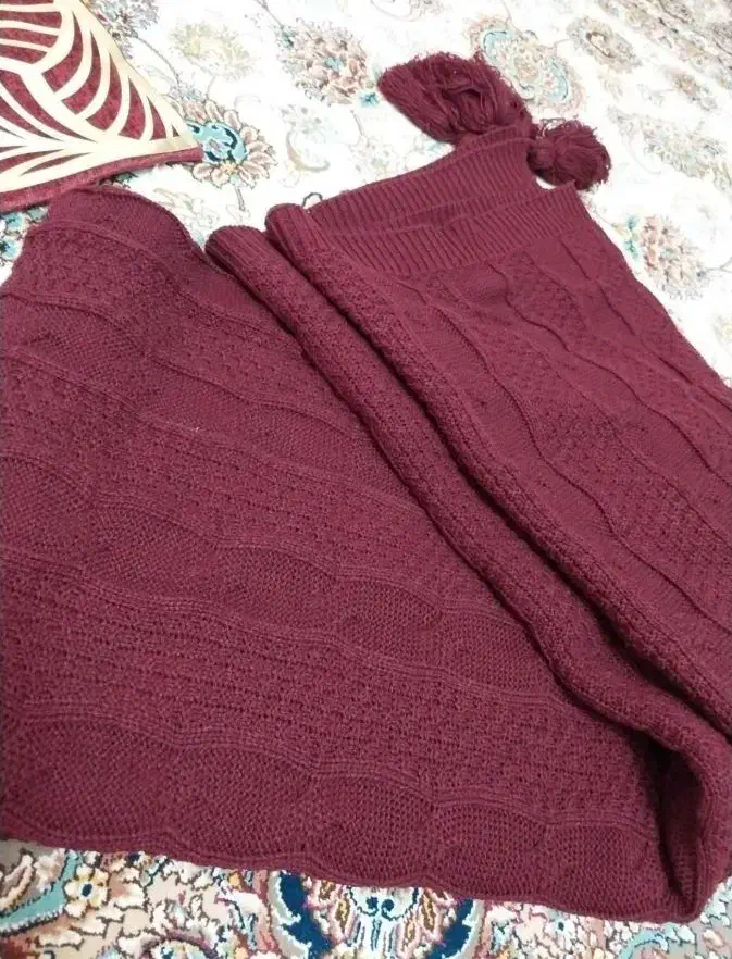 شال مبل + دو عدد کاور کوسن (یک میلیون تومان)|مبلمان خانگی و میز عسلی|خرم‌آباد, |دیوار