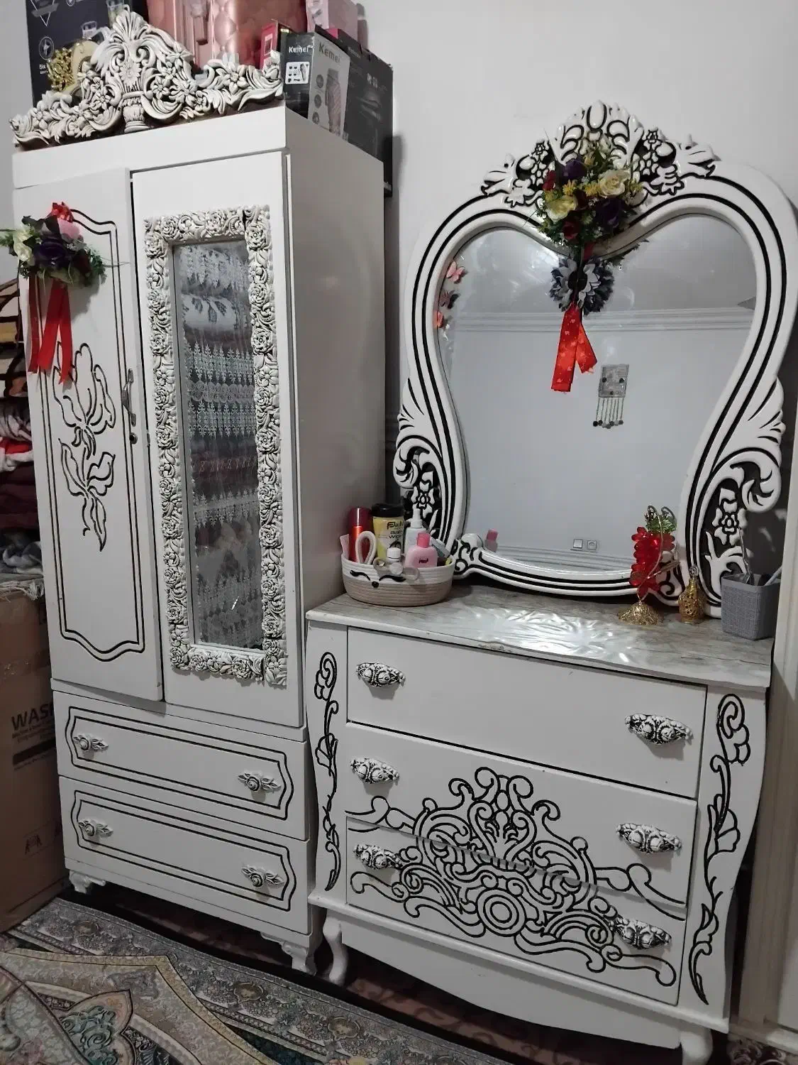 کمد لباسی و میز ارایش|جاکفشی، کمد، دراور|ایرانشهر, |دیوار