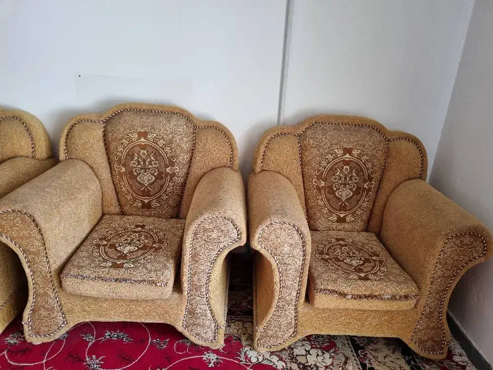 مبل|مبلمان خانگی و میز عسلی|شهر بابک, |دیوار